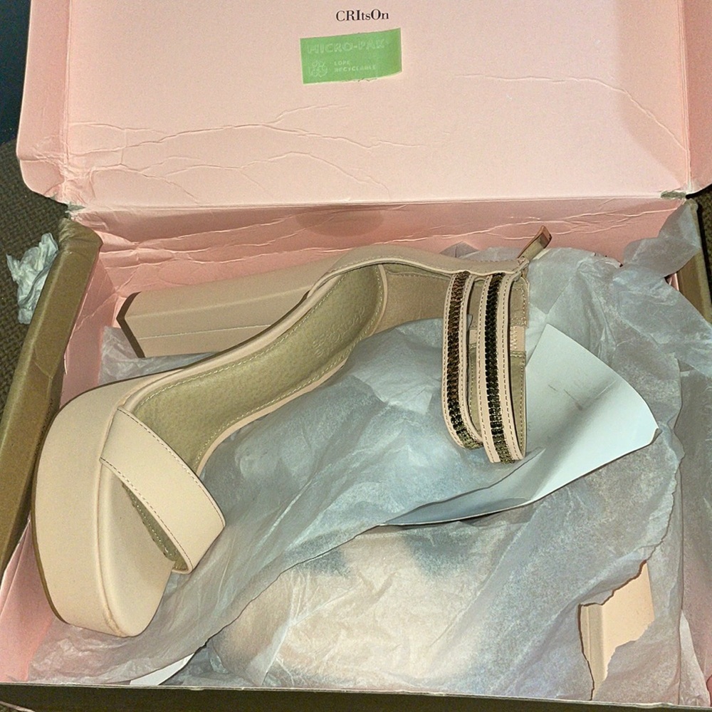 Peach heels